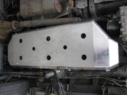 F4X4 - BRANDSTOFTANK BESCHERMING VOOR TOYOTA, Auto-onderdelen, Brandstofsystemen, Ophalen of Verzenden