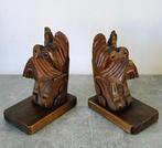 Handmade - Boekensteunen (2) - Dog bookholders ( glass eyes