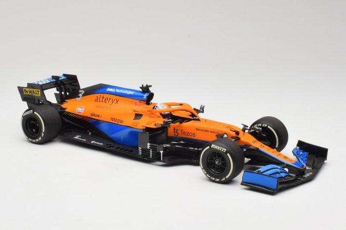 Minichamps 1:18 - Model raceauto - McLaren F1 Team MCL35M #3, Hobby en Vrije tijd, Modelauto's | 1:5 tot 1:12