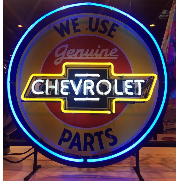 Chevrolet Neon Verlichting Met Bord 64 x 64 cm, Verzamelen, Automerken, Motoren en Formule 1, Ophalen