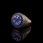 Ottomaanse Rijk Ring met lapis lazuli intaglio met vogel