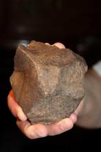 Paleolithisch Steengoed Hâchereau, kern - 100 mm (Zonder