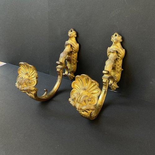 Decoratief ornament (2) - 2 antieke gordijn Tiebacks /, Antiek en Kunst, Antiek | Overige Antiek