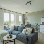 Moderne 3-kamer maisonnette met balkon en gestoffeerd, 50 m² of meer, Overige regio's