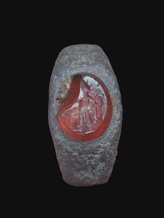 Oud-Romeins Brons, Stunning Red Carnelian Stone Seal Ring, Antiek en Kunst, Antiek | Overige Antiek