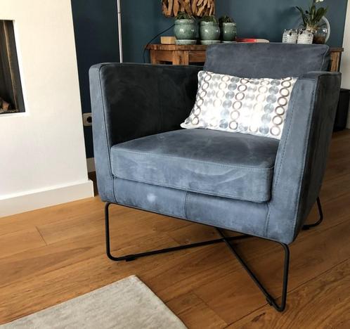 Leren fauteuil met kruisframe - blauw leer - Echt leer, Mode, Huis en Inrichting, Fauteuils, 50 tot 75 cm, 75 tot 100 cm, Nieuw
