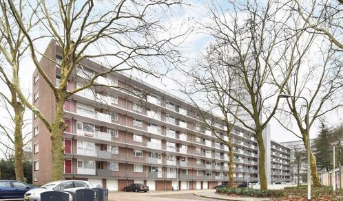 Te Huur 3 Kamer Appartement Cederstraat In Tilburg, Huizen en Kamers, Huizen te huur, Direct bij eigenaar, Noord-Brabant, Appartement