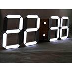 Digitale wekker klok en moderne tafel lamp witte LEDs, Huis en Inrichting, Woonaccessoires | Klokken, Ophalen of Verzenden, Nieuw