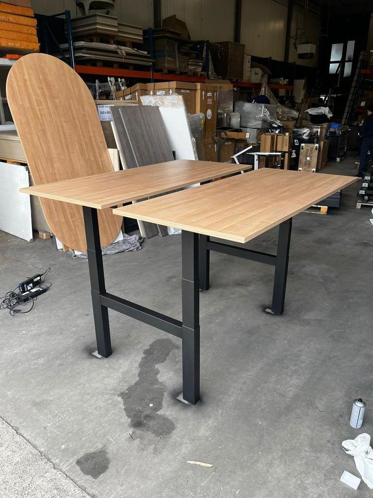 Refurbished Ahrend Duo Bureau - Duo Werkplek - Elektrisch, Huis en Inrichting, Bureaus, Stabureau, Zo goed als nieuw, Elektrisch