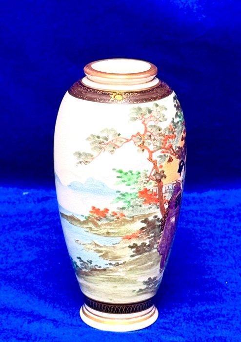 Vaas - Keramiek - Japan - Meiji periode (1868-1912) - Fine, Antiek en Kunst, Antiek | Overige Antiek