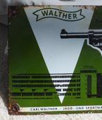 Emaille schild Walther Selbstlade Pistool P38 Kaliber 9mm, Antiek en Kunst