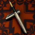 Louis Vuitton - Metal guilloché - Vulpen, Verzamelen, Pennenverzamelingen, Nieuw