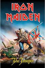 Iron Maiden The Trooper Textielposter officiële merchandise, Verzamelen, Muziek, Artiesten en Beroemdheden, Ophalen of Verzenden