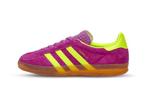adidas Gazelle Indoor Shock Purple (W) - maat 39 1/3, Kleding | Dames, Nieuw, Sneakers of Gympen, Verzenden, Adidas