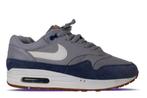Nike Air Max 1 Atmosphere Grey Blue (Sample)  42.5, Kleding | Heren, Schoenen, Ophalen of Verzenden, Nieuw, Nike, Sneakers of Gympen