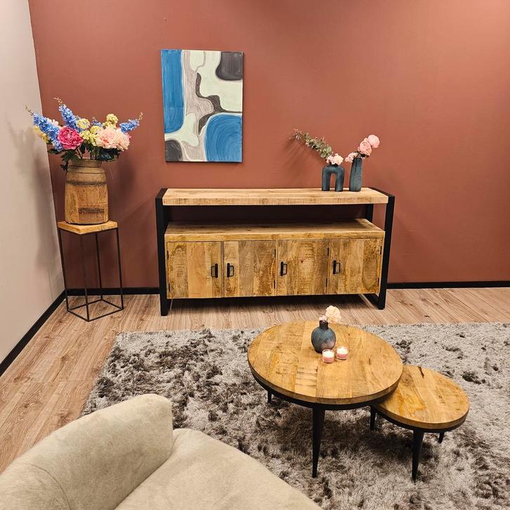 Britt Dressoir Mangohout | BLACK FRIDAY ACTIE!!, Huis en Inrichting, Kasten | Dressoirs, 150 tot 200 cm, 25 tot 50 cm, Met deur(en)