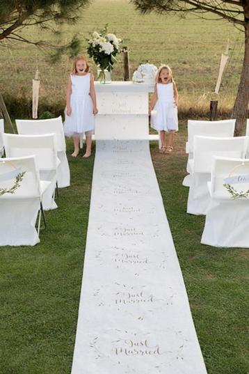 10 meter lange loper Just Married wit met goud beschikbaar voor biedingen