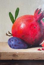 Konstantin Javakhyan - Still life white Pomogranate