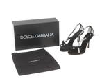 Een paar zwarte satijnen Dolce en Gabbana pumps, Pumps, Zwart, Dolce en Gabbana, Gedragen