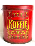 Art Deco doos versierd met okergele motieven “KOFFIE” &