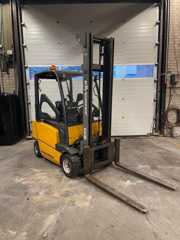 Koopje: jungheinrich EFG318k heftruck. 1800KG 2005, Zakelijke goederen, Machines en Bouw | Heftrucks en Intern transport, 1000 tot 2000 kg