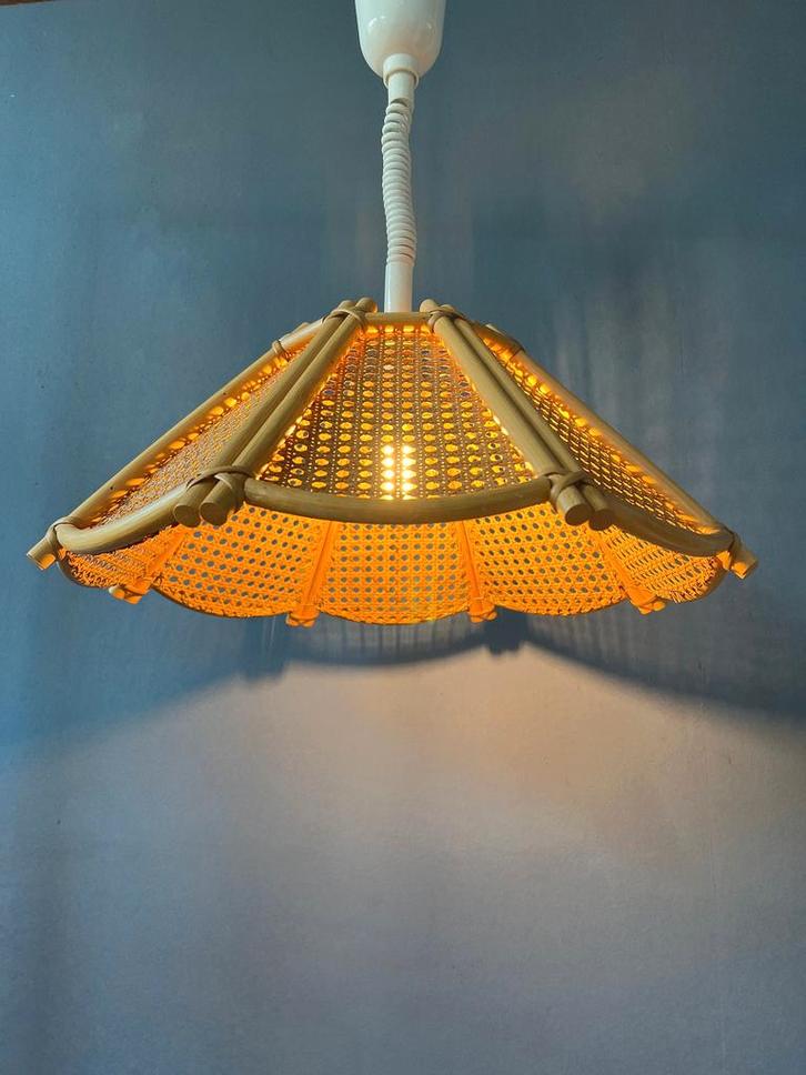 Rotan Pendant Lamp - Rattan Boho Light Fixture - Bamboo Vint, Huis en Inrichting, Lampen | Hanglampen, Nieuw, Ophalen of Verzenden