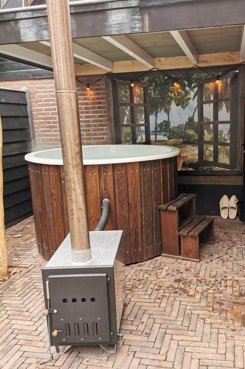 Life &amp;Tubs | Houtgestookte hottub |  €2195,-, Tuin en Terras, Bubbelbaden en Hottubs, Nieuw, Vast, Ophalen of Verzenden