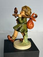 Goebel - Beeldje - Joyful Adventure - TMK6 - Porselein