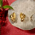 Gouden vintage oorclips van bladeren (oorstekers, oorbellen), Ophalen of Verzenden, Gebruikt, Overige kleuren, Goud