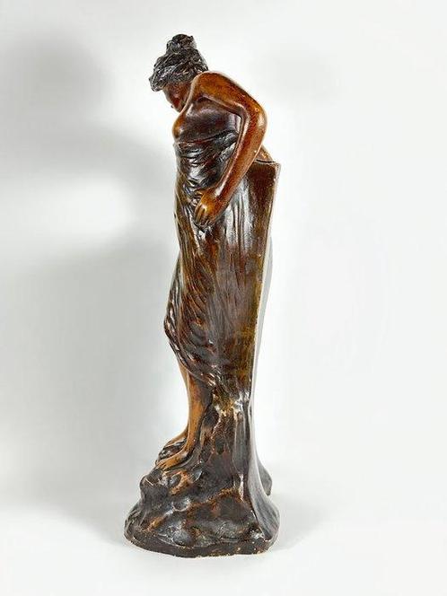 Bloempot - Art Nouveau Vrouw Sculptuur H 42 cm in, Antiek en Kunst, Kunst | Designobjecten