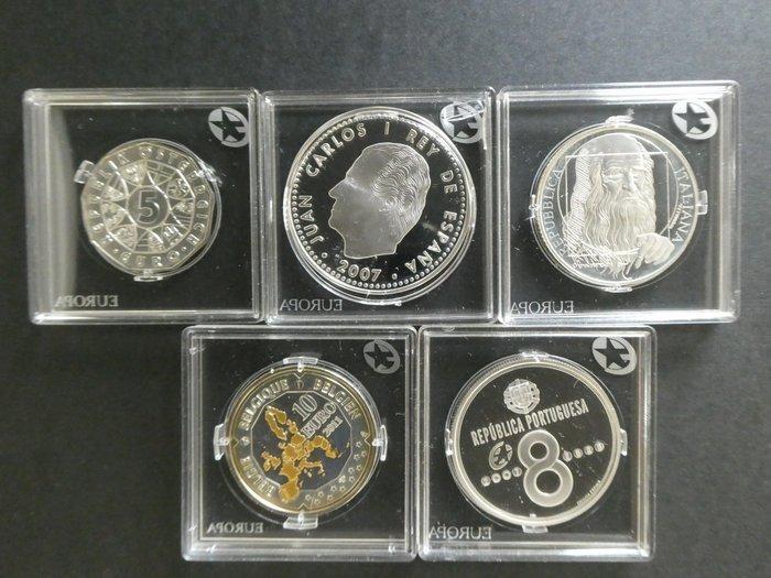 Europa. 5 Euro / 8 Euro / 10 Euro Various Years (5 stuks), Postzegels en Munten, Munten | Europa | Euromunten