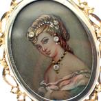 Vintage bicolor gouden hanger/broche met geschilderd portret, Ophalen of Verzenden, Gebruikt, Goud, Overige merken