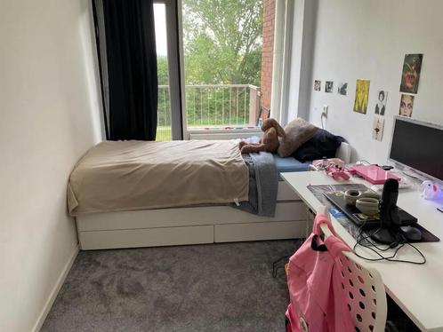 Te huur leuke ruime kamer, Camera Obscuralaan, Amstelveen, Huizen en Kamers, Kamers te huur, Minder dan 20 m², Amsterdam