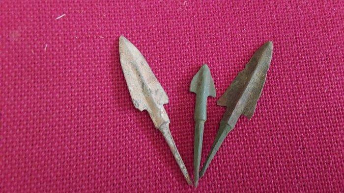 Bronstijd Brons Arrowhead (Zonder Minimumprijs), Antiek en Kunst, Antiek | Overige Antiek