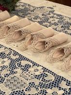 tovaglia da tavola in puro lino con ricami fatti a mano e