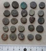 Romeinse Rijk Lot of 200 uncleaned and very small Roman, Postzegels en Munten