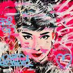 HÖK (1984) - Audrey Hepburn Graffity NYC