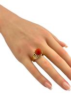 Ring - 14 karaat Geel goud, 14K gele gouden ring met rode, Sieraden, Tassen en Uiterlijk, Ringen, Nieuw