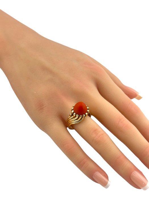 Ring - 14 karaat Geel goud, 14K gele gouden ring met rode, Sieraden, Tassen en Uiterlijk, Ringen