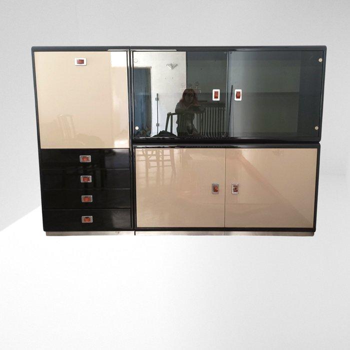 Guido Faleschini - Credenza - leer, Antiek en Kunst, Antiek | Meubels | Stoelen en Banken