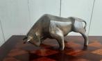 P. Chenet - Figuur - Stier - 23 cm - Brons