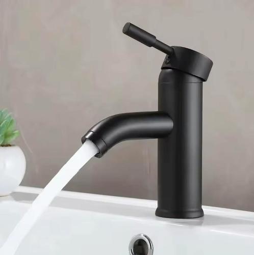 Zwarte Minimalistische Wastafelkraan - Nieuwe Kraan Badkamer, Doe-het-zelf en Verbouw, Sanitair, Kraan, Nieuw, Verzenden