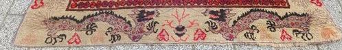 Art Deco Chinese dragon motiv 100 years old - China -, Huis en Inrichting, Stoffering | Tapijten en Kleden