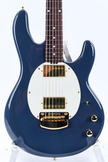 Music Man Stingray II Cory Wong Charcoal Blue beschikbaar voor biedingen
