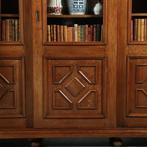 Boekenkast of Bibliotheekkast met drie schuifdeuren en verst, Ophalen of Verzenden