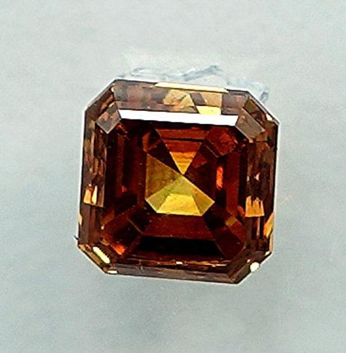 1 pcs Diamant (Natuurlijk gekleurd) - 0.33 ct - Fancy, Sieraden, Tassen en Uiterlijk, Edelstenen