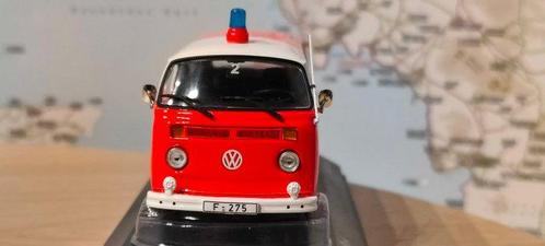 Minichamps 1:43 - Model bestelwagen - VW T2 BUS - Brandweer, Hobby en Vrije tijd, Modelauto's | 1:5 tot 1:12