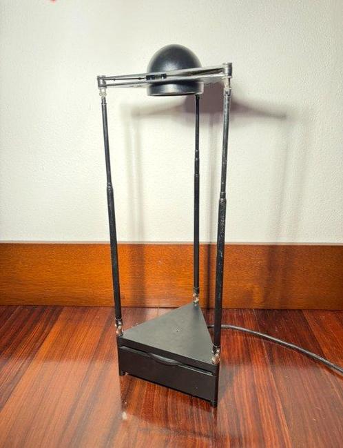 Lucitalia - Alexander Ferdinand Porsche - Tafellamp -, Antiek en Kunst, Antiek | Meubels | Stoelen en Banken