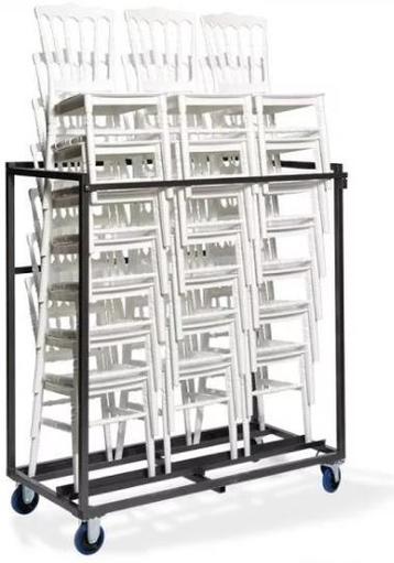 Trolley | Stoelen Napoleon/Tiffany | Hamerslag | 27 Stoelen beschikbaar voor biedingen