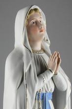 Beeldje - ND de Lourdes - Biscuit porselein